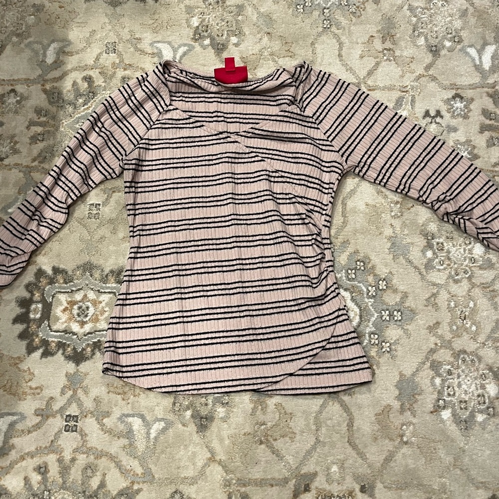 Jennifer Lopez Women's Striped V-Neck Lightweight Striped Long Sleeve Top